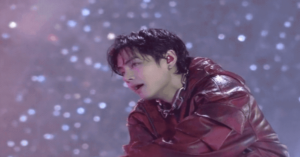 Mưa như trút nước cũng không thể 