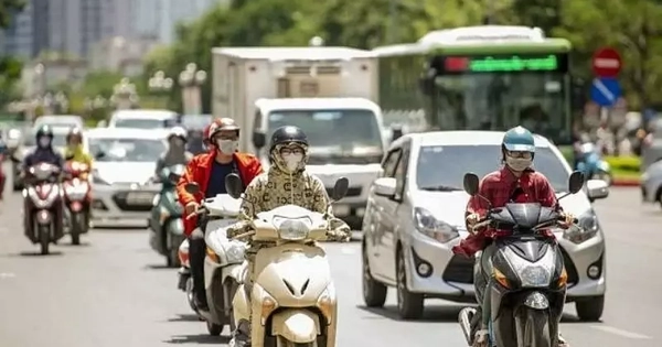 Nắng nóng gay gắt bao phủ toàn miền Bắc