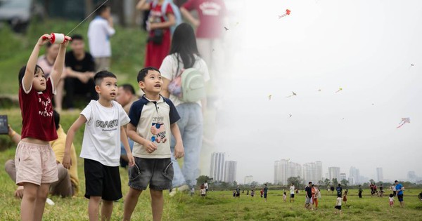 Một góc Hà Nội hóa “làng quê”, đông nghịt người thả diều mỗi chiều