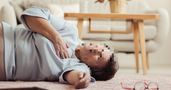 Người phụ nữ 60 tuổi tử vong giữa đêm, bác sĩ cảnh báo ngay thói quen 