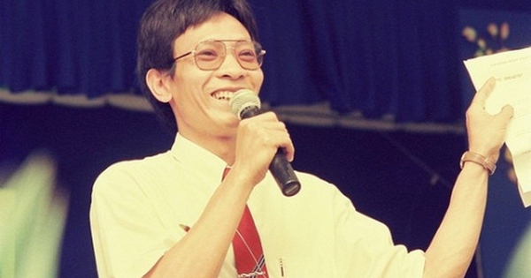 MC Lại Văn Sâm 11 năm ở rể mới có nhà riêng 40m2 ở Hà Nội, không gian bên trong khác xa tưởng tượng