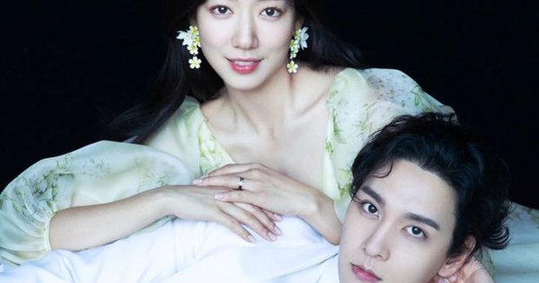 Park Shin Hye mang thai con thứ 2 sau 4 năm cưới tài tử tai tiếng