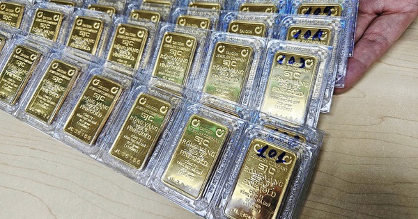 Sáng 14-4, giá vàng miếng SJC và vàng nhẫn tiếp tục tăng vọt