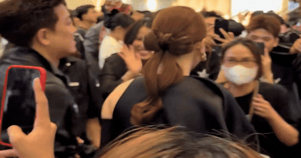 Nhã Phương đã làm gì với gương mặt của mình vậy?