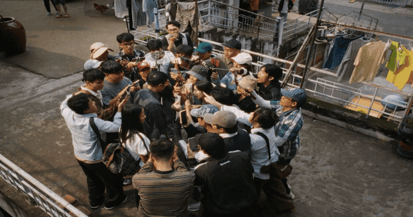 Vbiz ai tự tin diễn bằng mắt đỉnh hơn ngôi sao này bước ra đây: Xem mà sởn gai ốc, đẳng cấp thực sự