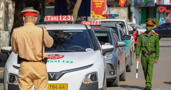 CSGT Hà Nội đồng loạt ra quân xử lý 1 lỗi vi phạm phổ biến, tất cả các tài xế chú ý