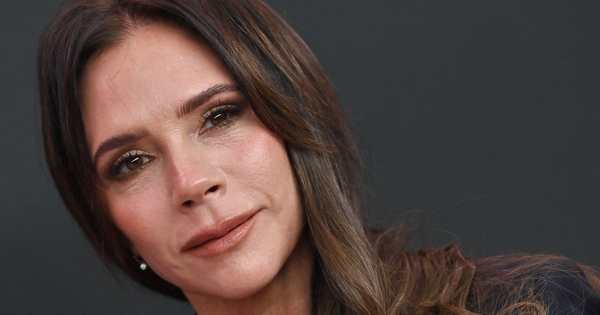Victoria Beckham phá vỡ sự im lặng về Brooklyn