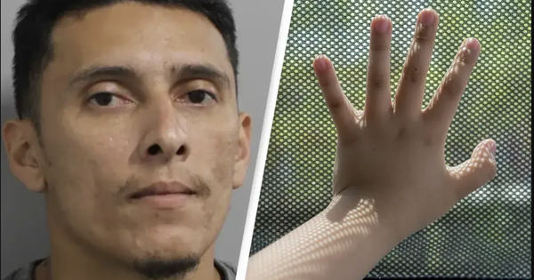 Người cha bỏ quên con 18 tháng trong ô tô nóng khiến bé tử vong: 