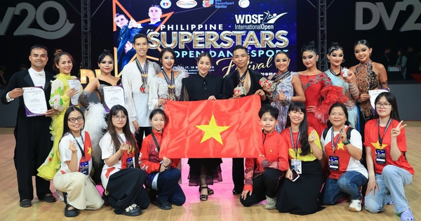 Khánh Thi – Chí Anh kết hợp: DanceSport Việt Nam 