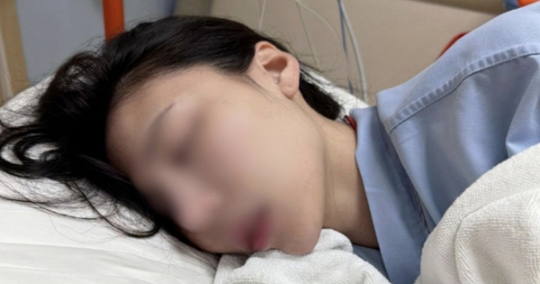 Hot girl nghi bị “bắn” thuốc mê trong lễ hội Songkran bằng súng nước, toàn thân co giật và ngã gục trên đường