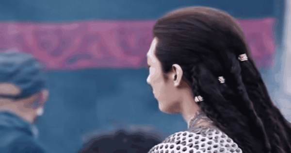 Nửa kiếp người mới thấy tướng quân mặc áo tắm ra trận: Nếu định chê thì phanh gấp không là gạch đủ xây biệt thự