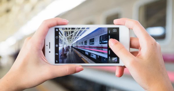 Rủi ro từ những bức ảnh chụp từ điện thoại