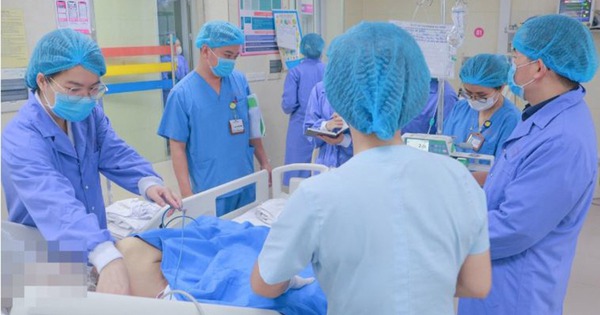 Đau đầu dữ dội 2 ngày, cô gái 20 tuổi không ngờ bị đột quỵ do chảy máu não