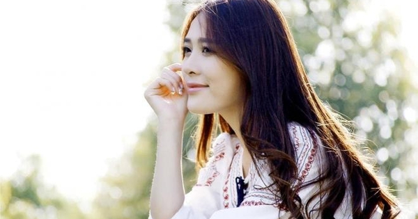 Hè này tôi mới nhận ra: Không phải do dùng lăn khử mùi dỏm mà là tôi đã dùng sai suốt bao năm nên cơ thể có mùi