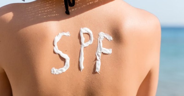 Lời khuyên của dược sĩ da liễu đến ai đang chọn kem chống nắng vào mùa hè 2026