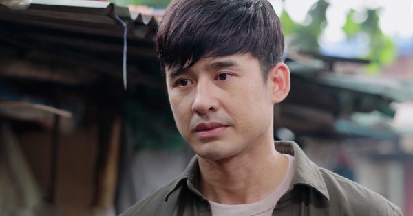 Trong phim Bóng Ma Hạnh Phúc bị ghét cay ghét đắng nhưng ngoài đời, Lương Thế Thành được yêu mến ra trò nhờ cách dạy con chuẩn chỉnh cỡ này!