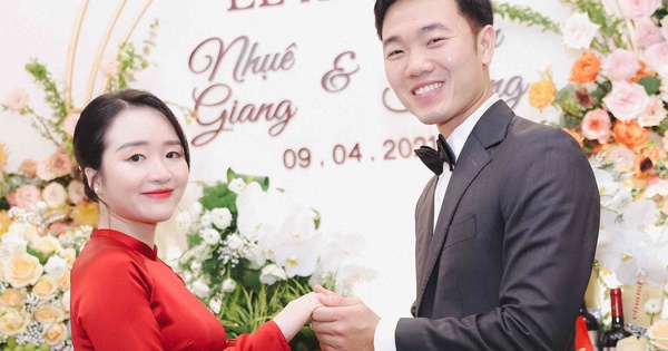 Lương Xuân Trường cưới nữ giám đốc vào tháng 6 này!