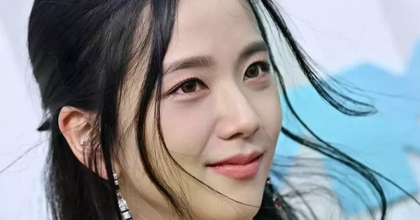 Jisoo (BLACKPINK) bị tẩy chay