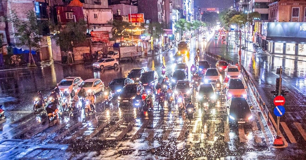 Miền Bắc đón không khí lạnh gây mưa lớn từ chiều tối mai, đề phòng dông lốc