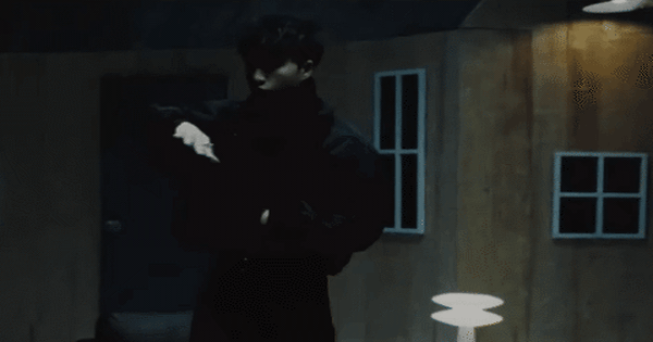 HIEUTHUHAI tung album Mắt Nhắm Mắt Mở: Chỉ cần rap 3 bài cả cõi mạng như rửa tai!