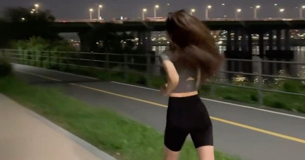 Ngày càng có nhiều người có nguy cơ xuất huyết não, bác sĩ nói: Thà ngồi 1 chỗ còn khỏe hơn chăm làm 6 việc