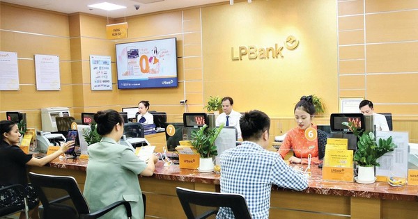 Lãi suất ngân hàng LPBank mới nhất tháng 4/2026: Sau điều chỉnh, kỳ hạn nào có lãi suất cao nhất?