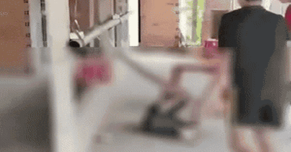 Bé trai 12 tuổi bị hành hung vì nợ 100 nghìn đồng: Công an lên tiếng về thông tin 