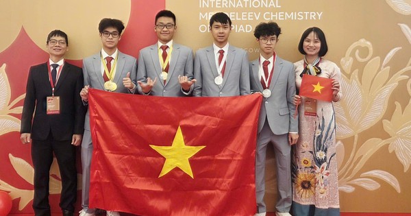 4 học sinh Việt Nam giành huy chương tại 