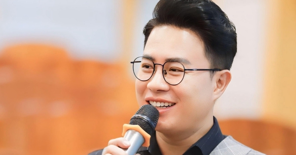 MC VTV có bằng tiến sĩ lấy vợ kém 10 tuổi, trước là thầy - trò nay thành đồng nghiệp