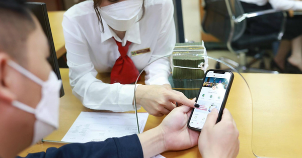 Tất cả người dân có tài khoản ngân hàng chú ý: Tắt nguồn ngay nếu điện thoại hiện dòng chữ này