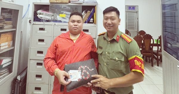 Học sinh lớp 8 nhặt được túi chứa hàng trăm tờ tiền, tổng cộng 215,6 triệu đồng: Công an sử dụng biện pháp nghiệp vụ vào cuộc