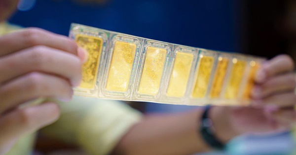 Sáng 24-4, giá vàng giảm hơn 20 triệu đồng/lượng từ đỉnh