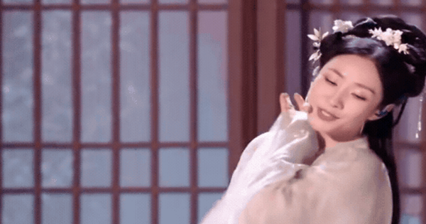 Mỹ nhân bị loại khỏi show Trung Trang Pháp tham gia khiến MXH nổi bão: 1 tác phẩm nổi tiếng 14 năm, biết hát vẫn ra về