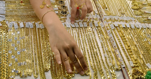 Người mua vàng dịp Thần Tài đang lỗ nặng