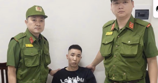 Hà Nội: Cảnh sát khống chế đối tượng cầm dao tấn công tài xế xe ôm