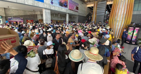 Tin rất vui: Xuyên lễ 30/4, toàn bộ người dân Việt Nam được mua sắm tại đây mà không cần dùng tiền