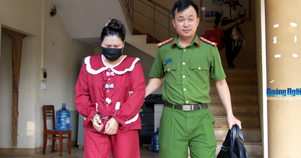 Người phụ nữ chuyển khoản 100 triệu đồng mua SH Mode nhưng chủ cửa hàng không nhận được: Công an khẩn trương vào cuộc làm rõ