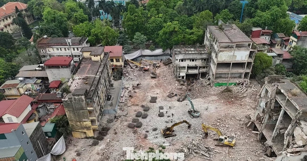 Tháo dỡ 'tổ hợp từng là khu vui chơi Zone 9' để mở rộng Nhà tang lễ quốc gia