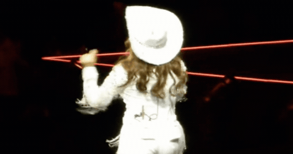 Mỹ nhân thay đổi ngoại hình gây sốc: Từng bị chỉ trích vì thừa cân nay đẹp sắc sảo, dùng thần dược gì mà đỉnh quá!