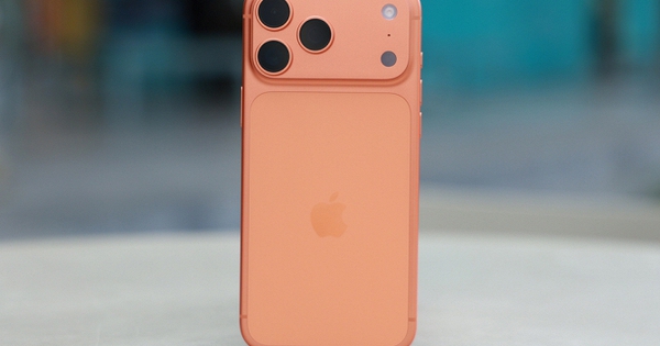 iPhone 17 đang giảm giá chưa từng có, iPhone Air chạm đáy mới