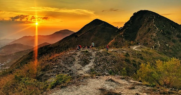 Ngọn núi Sun Group đề xuất xây khu nghỉ dưỡng mới: Cách trung tâm 10km, từ đỉnh nhìn được cả biển và phố