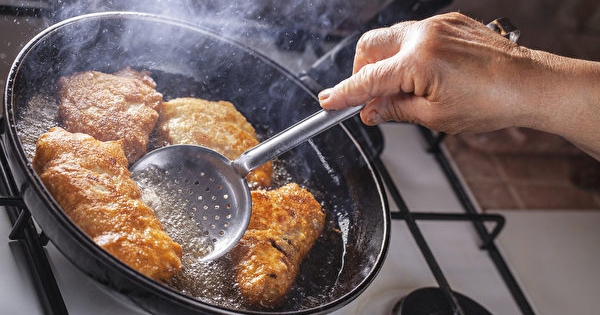 Nghiên cứu trên 422 bệnh nhân ung thư phổi phát hiện: Những người mắc ung thư phổi đều có 4 điểm chung