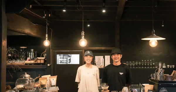 Tiếp viên hãng hàng không đắt giá nhất hành tinh bỏ việc về nông thôn, đầu tư hơn 8 tỷ cải tạo công trình 180 năm tuổi làm tiệm bánh đẹp như mơ