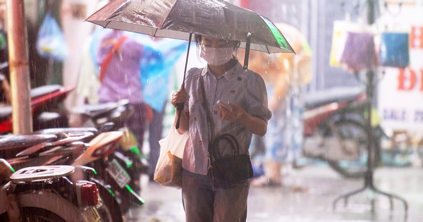 Dự báo thời tiết ngày 3/4: Miền Bắc chuyển mưa lớn, miền Trung nắng nóng