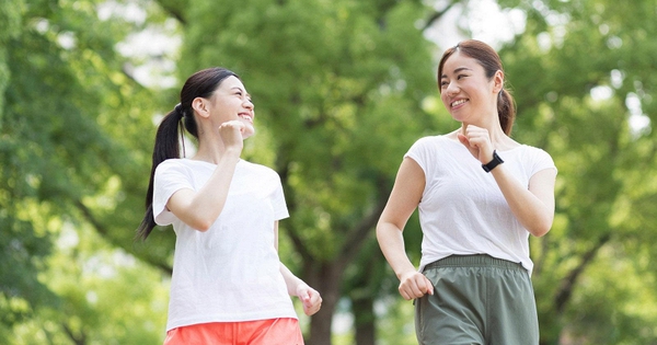 Phụ nữ ngoài 40 tuổi giật mình vì nguy cơ ung thư tử cung: Duy trì 1 thói quen đơn giản có thể giảm tới 65%