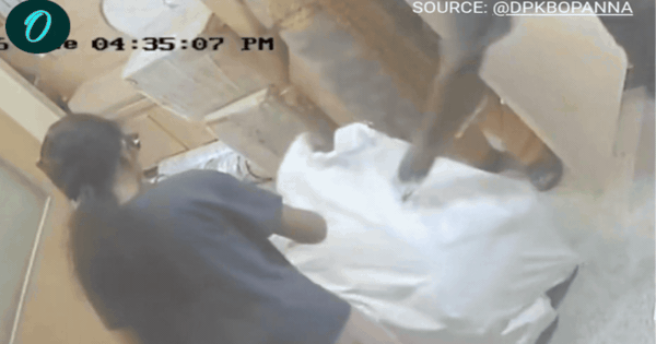 Con gái gói cha vào bao tải, gửi bưu cục để quay video câu view