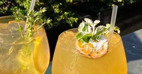 Việt Nam có loại nước màu vàng 