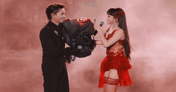 Yêu như Tăng Duy Tân yêu Bích Phương!