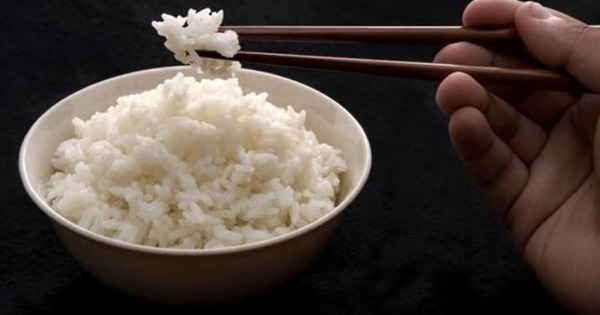 Ăn cơm nguội có thực sự giúp giảm đường huyết như lời đồn?