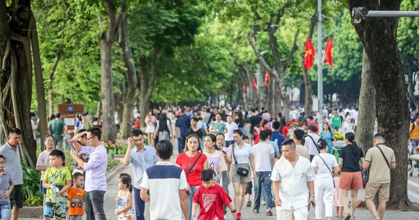 Nghỉ Lễ Giỗ tổ Hùng Vương và 30/4 - 1/5: Có nên hoán đổi làm việc để nghỉ liên tiếp 9 ngày?